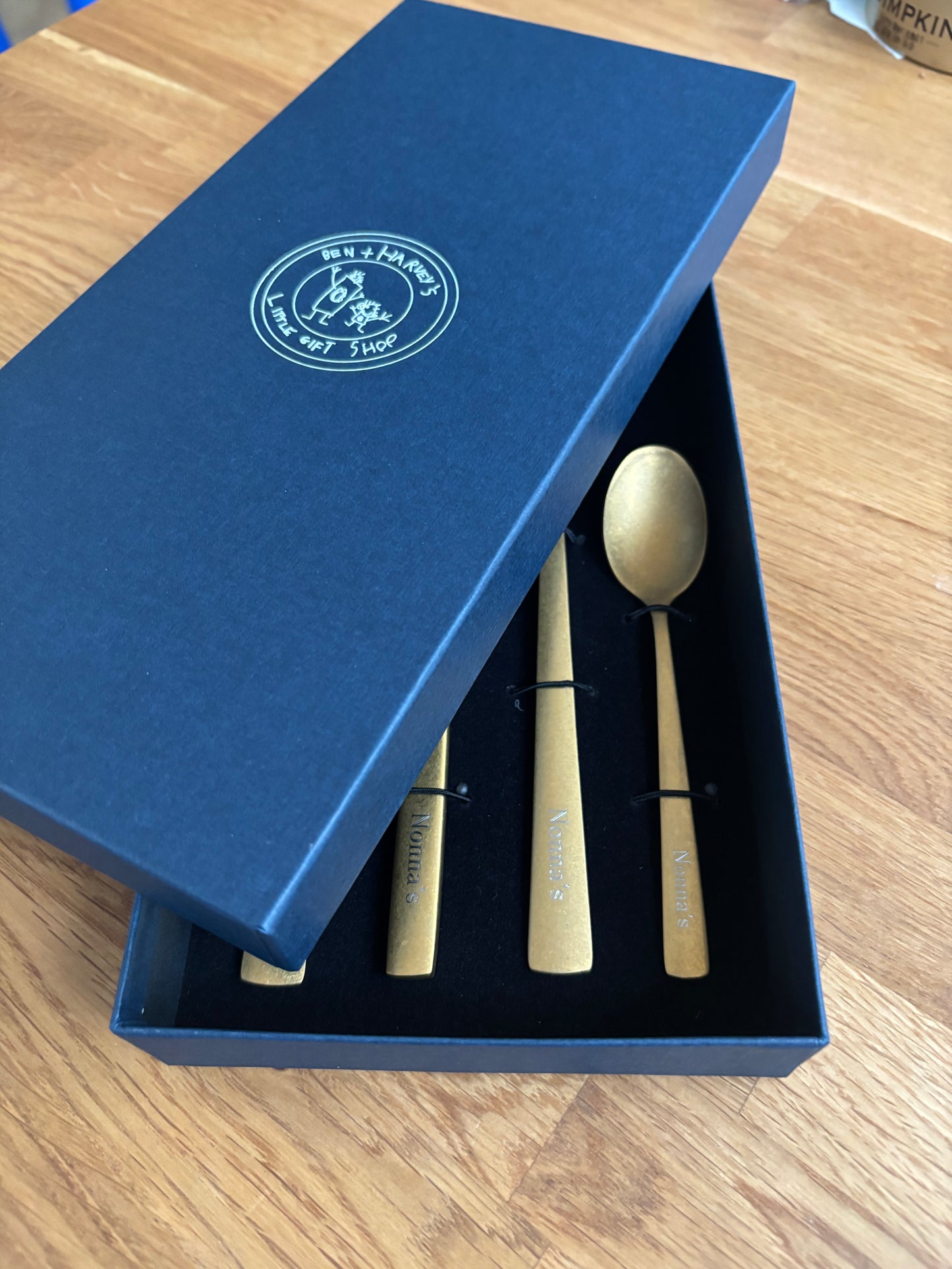 Antique Gold Stonewashed Gold Stainless Steel Cutlery Set