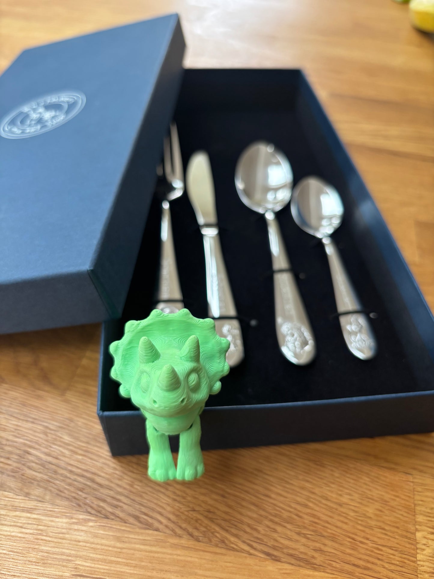 Dinosaur Children's 4 Piece Cutlery set in Bespoke Giftbox Perfect Christmas Christening Baptism Birthday Gift